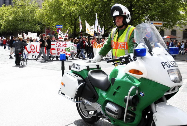 SchuelerDemo   005.jpg